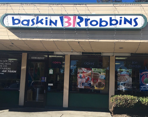 Baskin Robbins Store